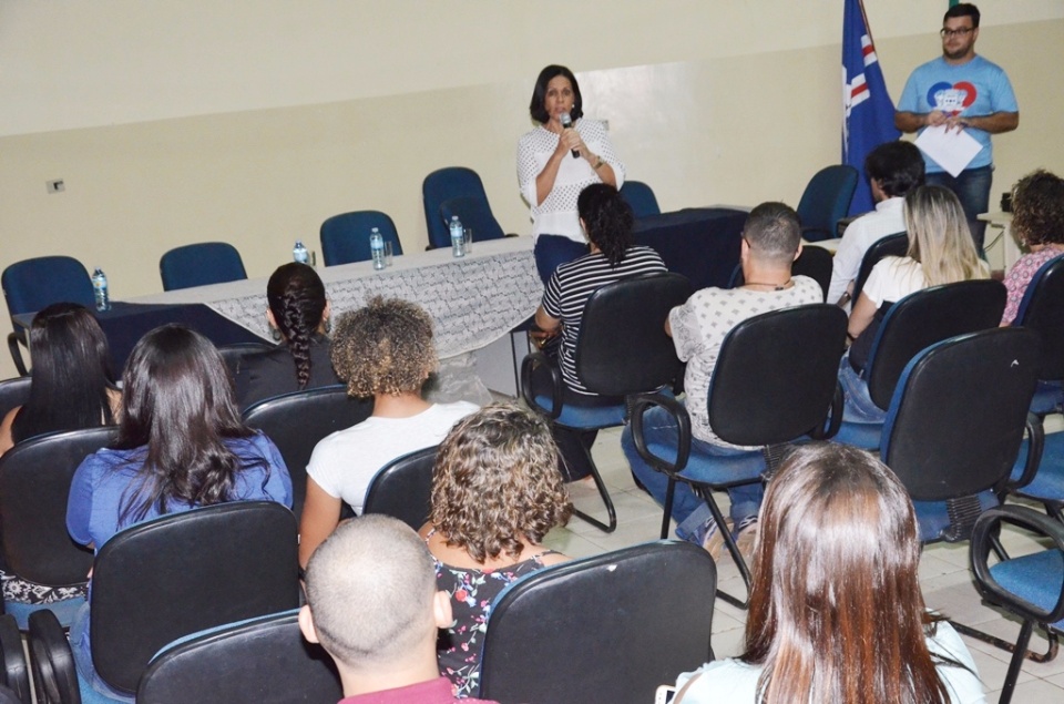 Conselheiros 2017 a 2019 do CONFUNDEB tomam posse em solenidade realizada pela SEMEC