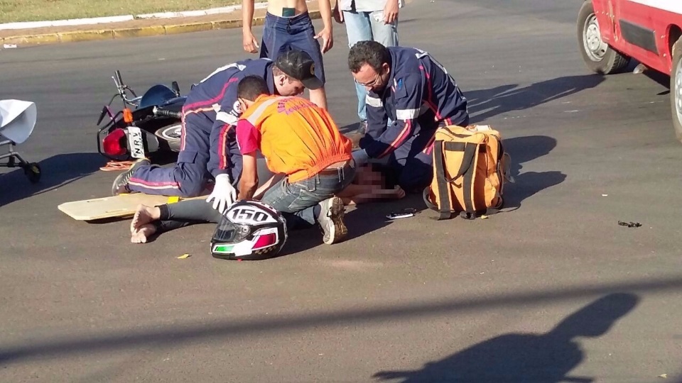 Acidente deixa adolescente ferida no bairro Vila Nova