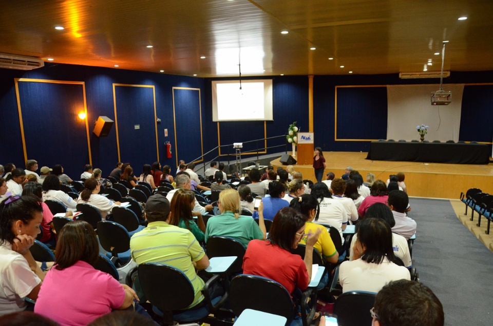 Saúde capacita servidores para enfrentamento da Leishmaniose