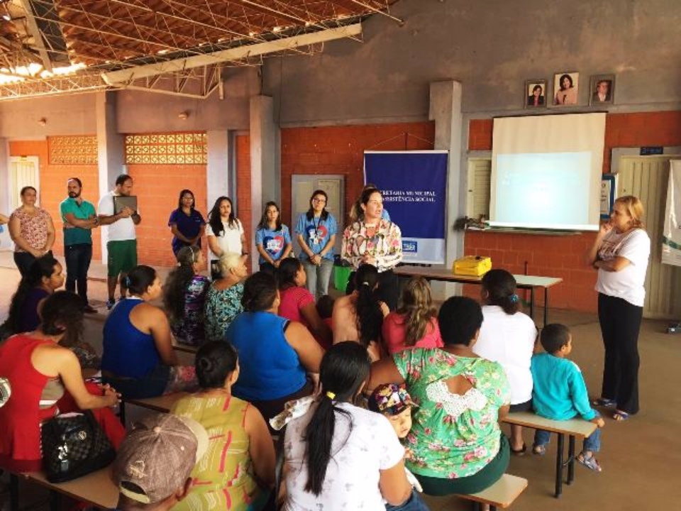 Equipes da Assistência Social atendem famílias da zona rural