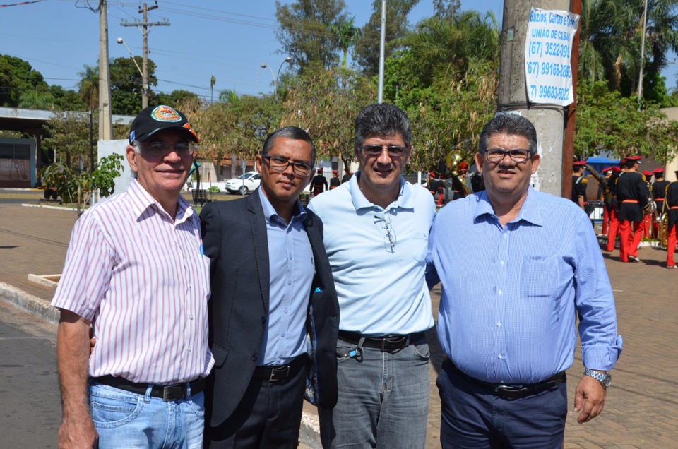 Semana Nacional de Trânsito de Três Lagoas é encerrada com passeata no centro da Cidade