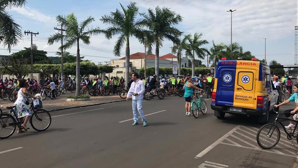 Passeio ciclístico da Três Lagoas FM, atrai mais de mil participantes