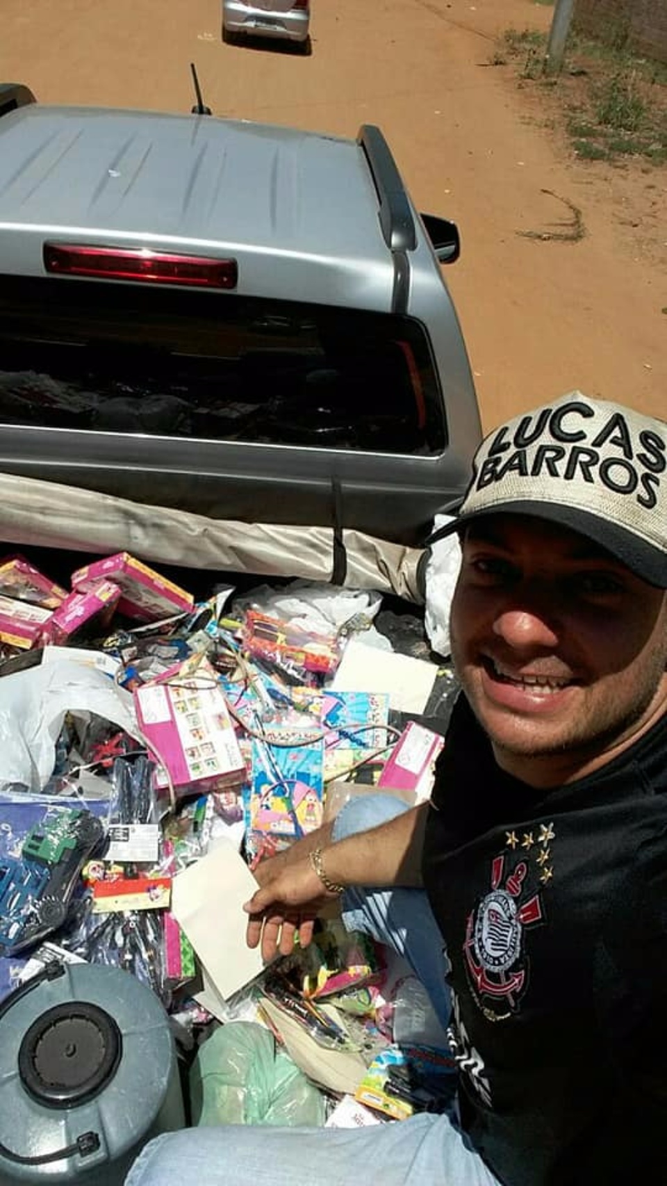 Timão Festas organiza ação solidária e entrega mais de 600 presentes no Dia das Crianças