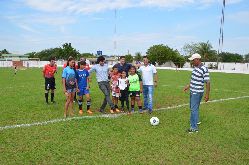 Campeonato da base começa com goleadas de CTAF e Recanto do Galo