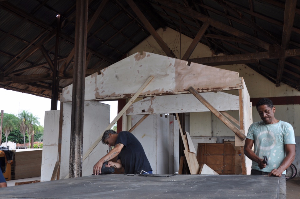 Originalidade marcará a Decoração de Natal de Três Lagoas este ano Originalidade marcará a Decoração de Natal de Três Lagoas este ano