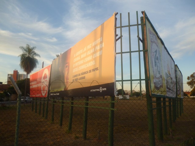 Poluição visual pode ser causa de acidentes no trânsito em Três Lagoas