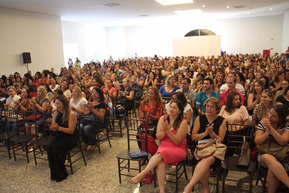 Professores e equipe diretiva e pedagógica da REME participam de capacitação em Três Lagoas