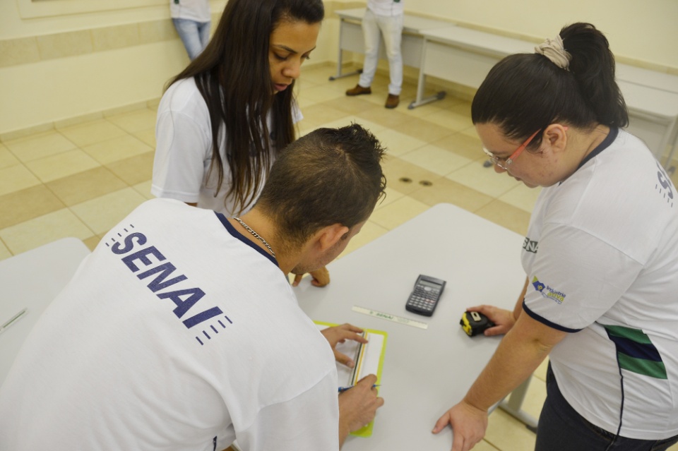 Cursos técnicos do Senai estão com matrículas abertas até 21 de março em 11 cidades