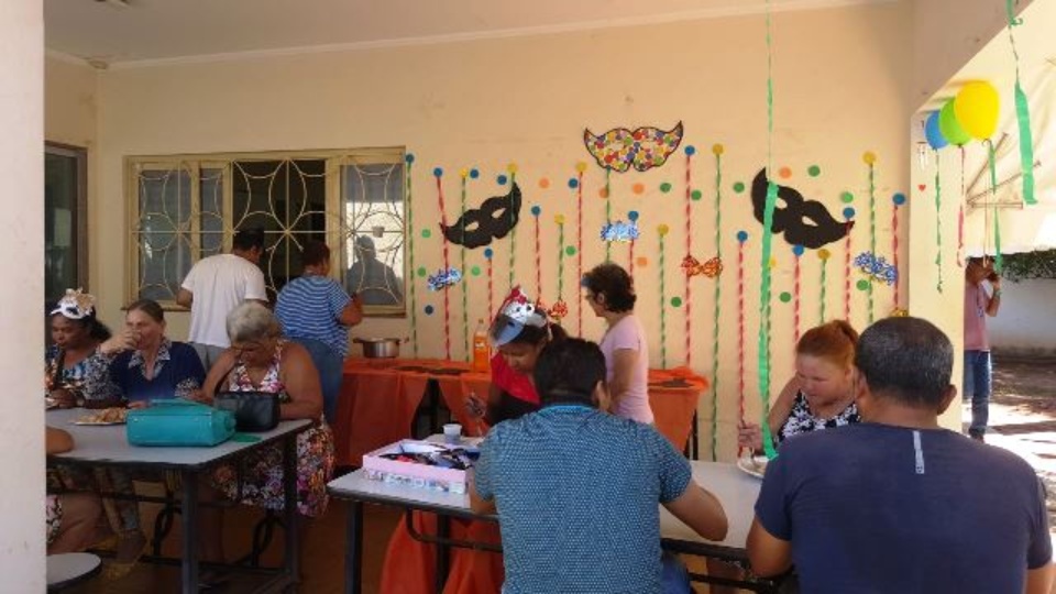 Assistidos do CAPS II e CAPS AD participam de confraternização de Carnaval