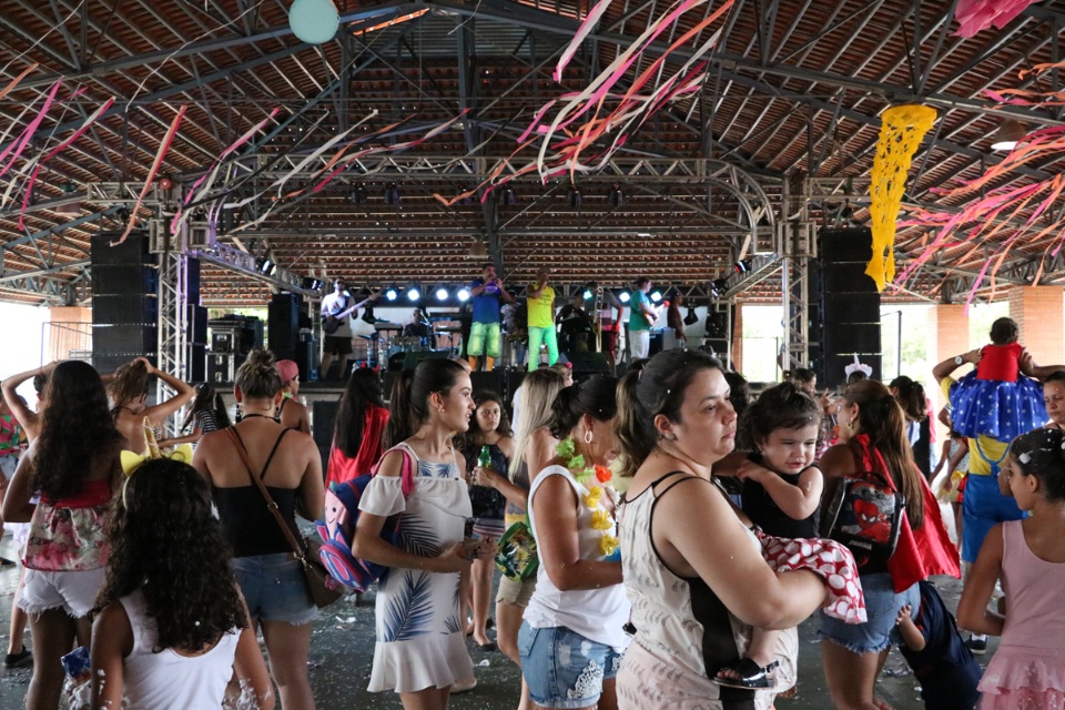 Pais aprovaram organização e segurança da Matinê do CarnaTrês