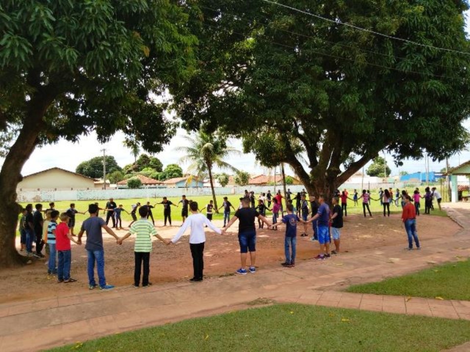 Crianças e adolescentes de Três Lagoas retornam aos programas da Assistência Social