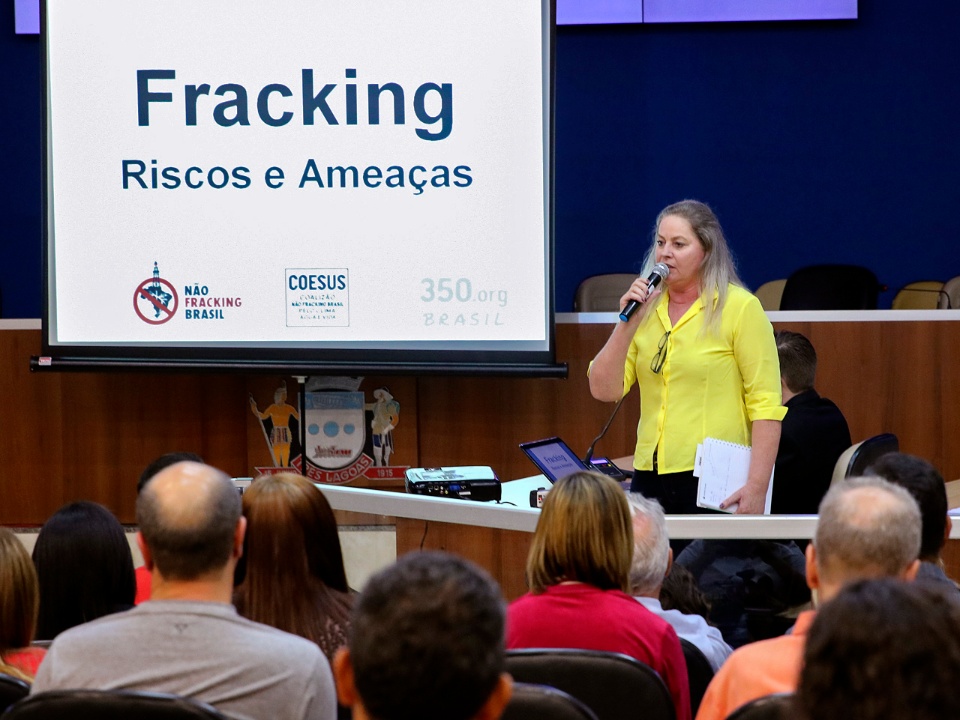 Três Lagoas pede proibição da extração de gás de xisto na região Três Lagoas pede proibição da extração de gás de xisto na região