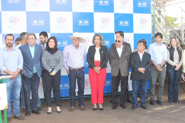 Senadores de MS participam de evento cívico no aniversário de Três Lagoas