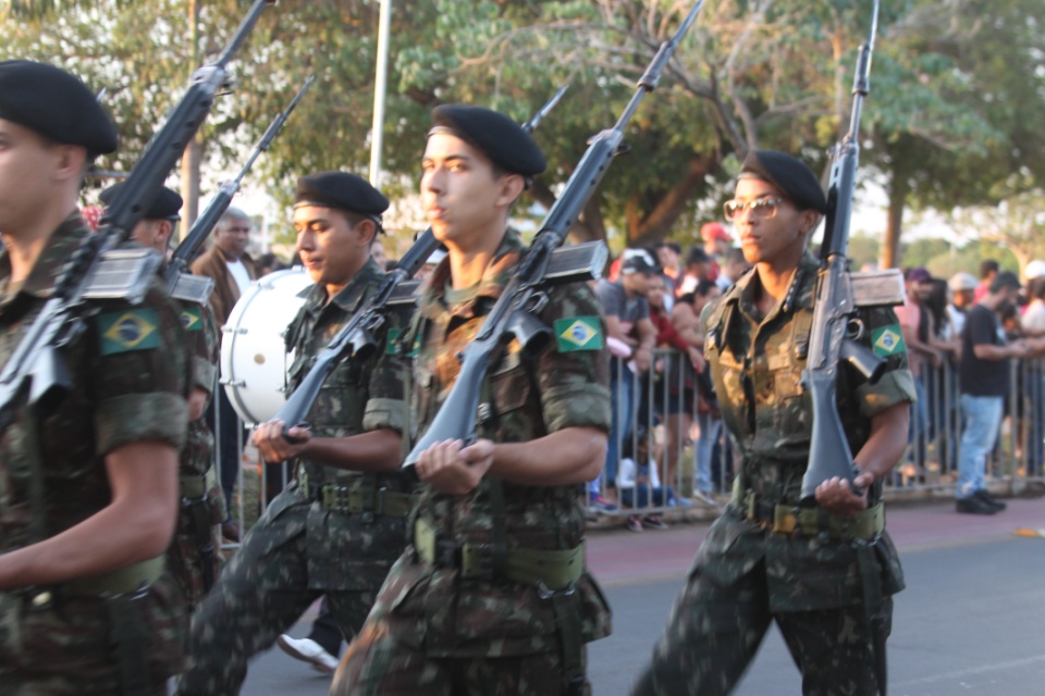 Cidadania e Solidariedade marcam desfile de aniversário de Três Lagoas Cidadania e Solidariedade marcam desfile de aniversário de Três Lagoas