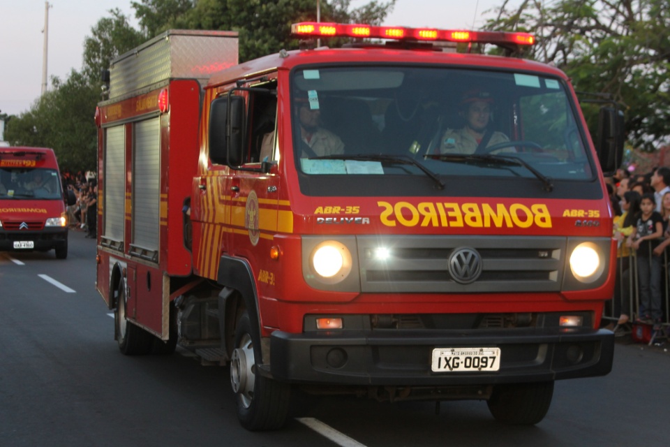 Cidadania e Solidariedade marcam desfile de aniversário de Três Lagoas Cidadania e Solidariedade marcam desfile de aniversário de Três Lagoas