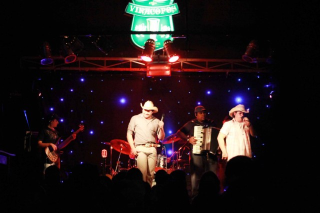 Viracopos Botequim Bato & Fernando