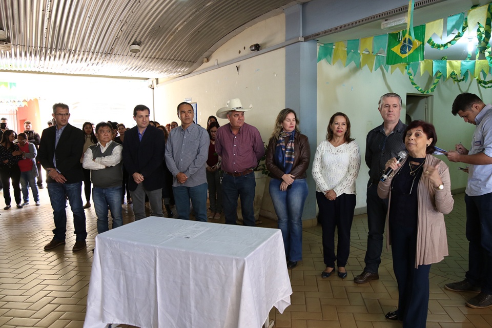 Ordem de serviço para reforma do Crase “Coração de Mãe” é assinada