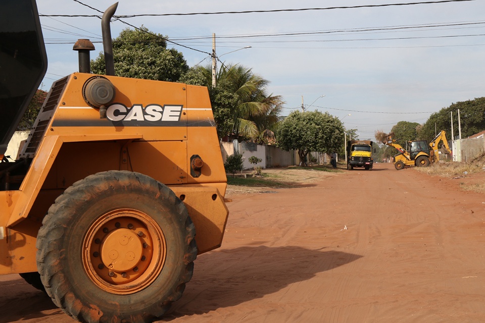 Em mais uma etapa, Campanha Meu Bairro Limpa chega ao Vila Nova