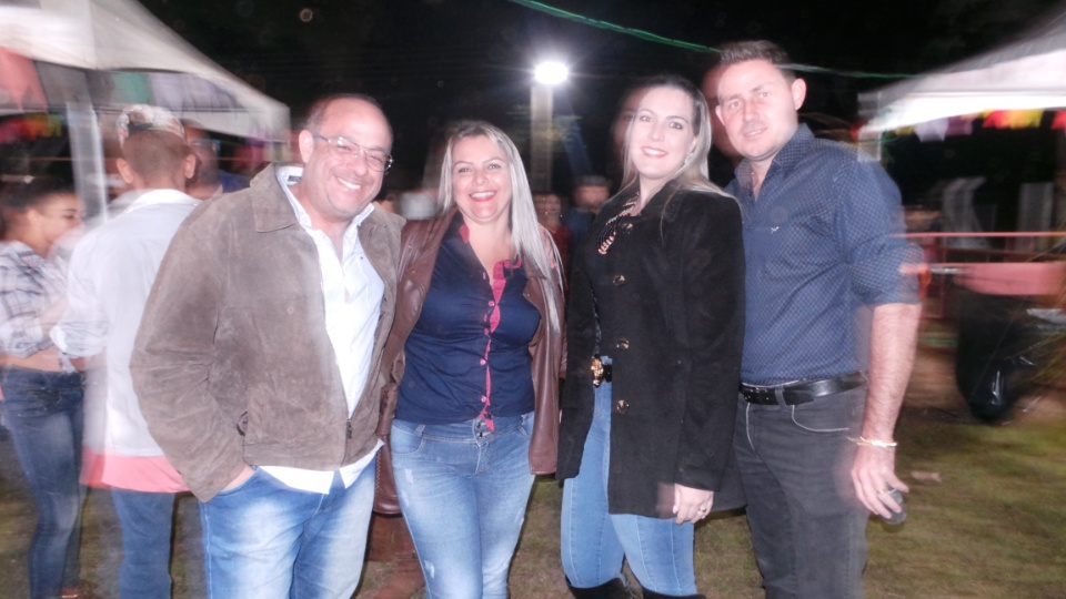 Arraiá dos amigos é sucesso de público