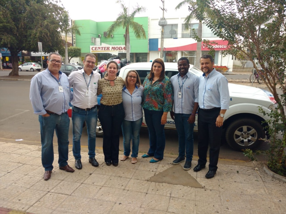 Empresas e instituições de Três Lagoas entregam centenas de agasalhos para Assistência Social