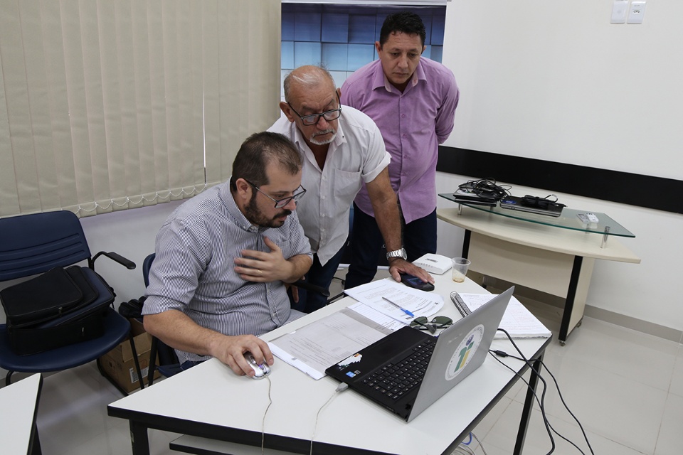 Técnicos de Três Lagoas e região recebem treinamento do Sistema de Controle de Endemias Técnicos de Três Lagoas e região recebem treinamento do Sistema de Controle de Endemias