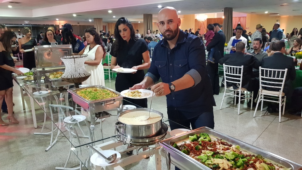 AJE premia os Melhores do Ano; destaque foi para empresário da construção civil