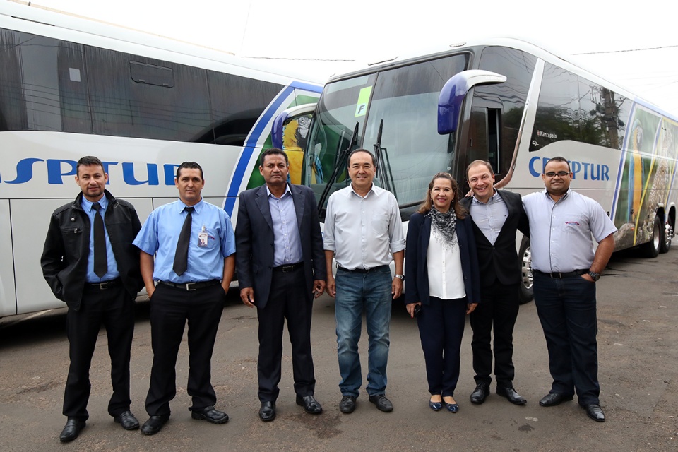 Três Lagoas tem novos ônibus para o transporte de pacientes a Campo Grande e Barretos