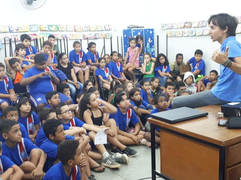 Núcleo de Direitos Humanos realiza Formação sobre o Bullying na Escola Municipal “Odeir Antônio da Silva” Núcleo de Direitos Humanos realiza Formação sobre o Bullying na Escola Municipal “Odeir Antônio da Silva”