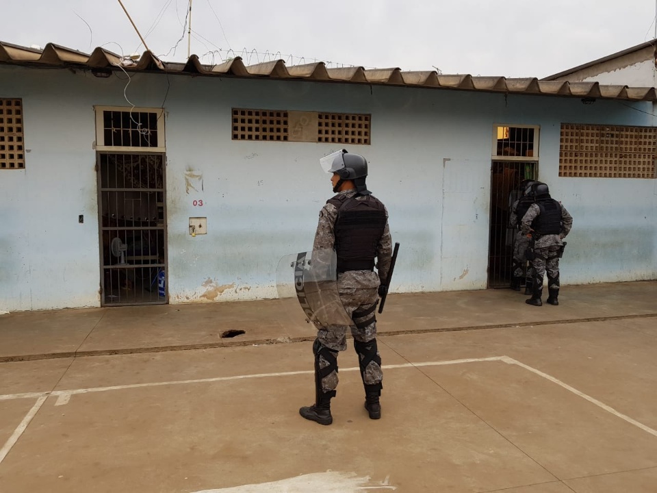 ‘Pente-fino’ em presídio de Três Lagoas apreende drogas e celulares