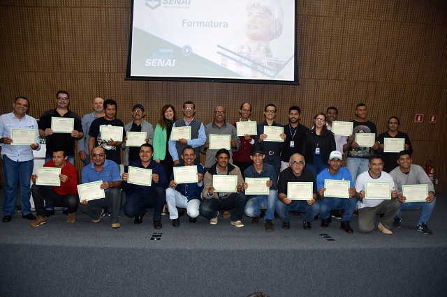 Senai dá continuidade às formaturas coletivas e certifica mais 656 novos profissionais Senai dá continuidade às formaturas coletivas e certifica mais 656 novos profissionais