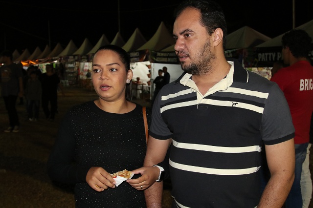 Em seu 2º dia, Festa do Folclore supera expectativa de público e é aprovada pela população Em seu 2º dia, Festa do Folclore supera expectativa de público e é aprovada pela população
