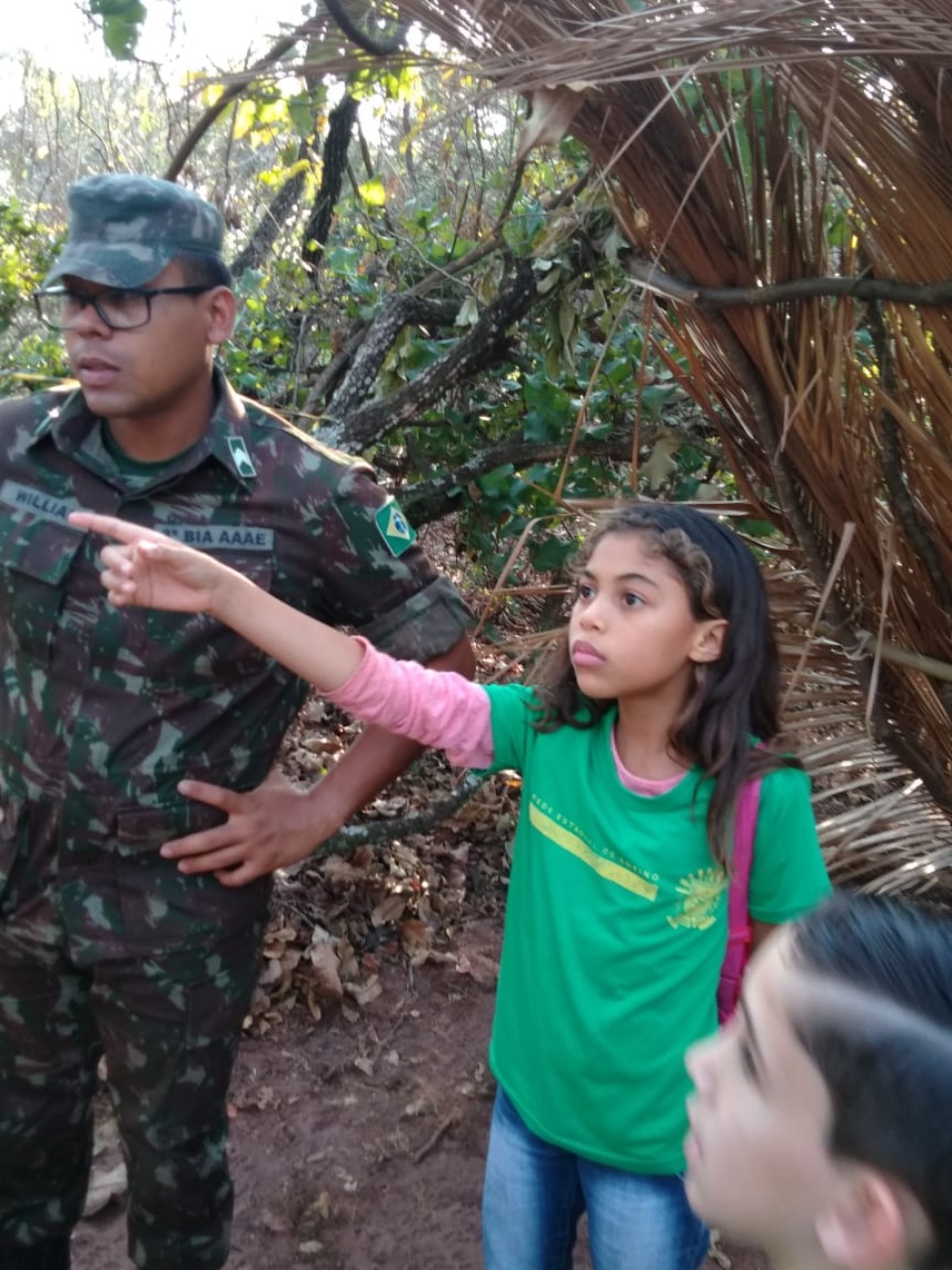 Alunos da escola Afonso Pena visitam Artilharia Antiaérea de Três Lagoas Alunos da escola Afonso Pena visitam Artilharia Antiaérea de Três Lagoas