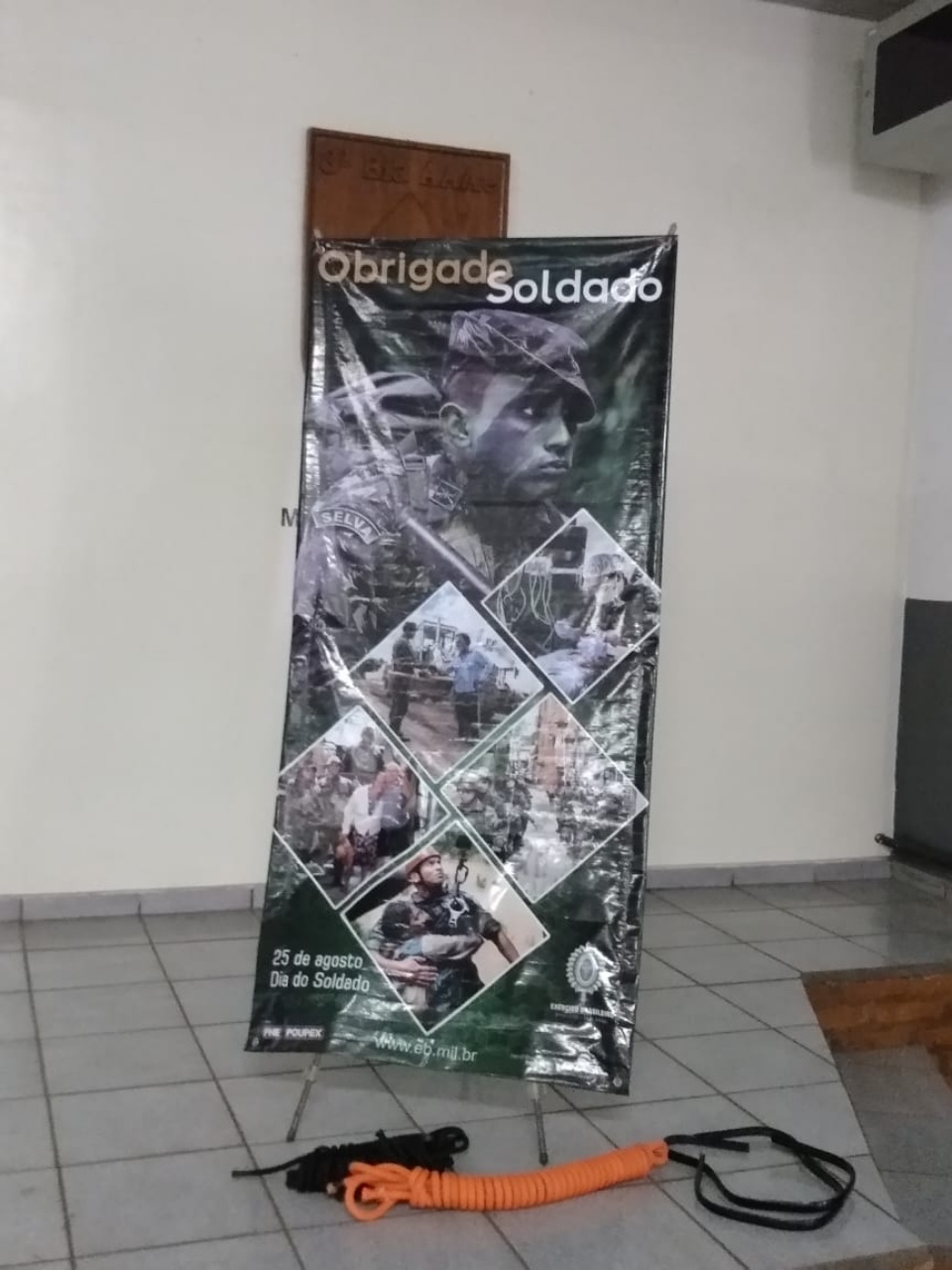Alunos da escola Afonso Pena visitam Artilharia Antiaérea de Três Lagoas Alunos da escola Afonso Pena visitam Artilharia Antiaérea de Três Lagoas