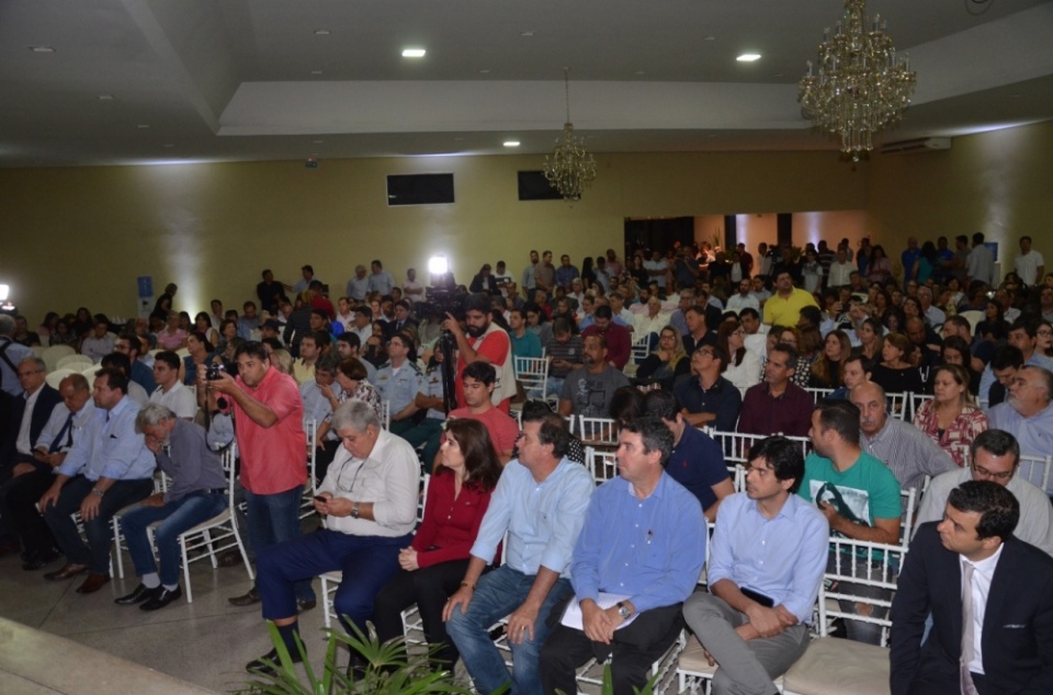 Em Três Lagoas, painel com candidatos ao governo de MS atrai 700 pessoas Em Três Lagoas, painel com candidatos ao governo de MS atrai 700 pessoas