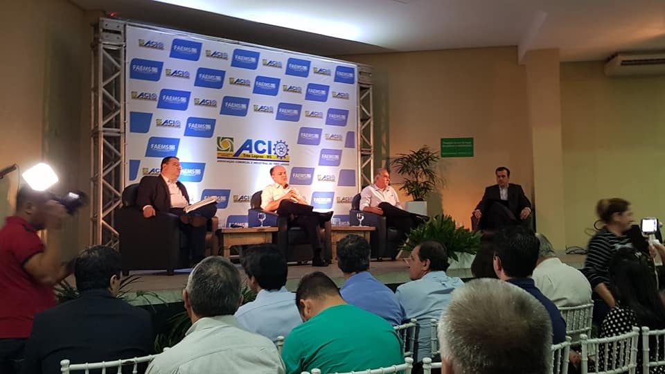 Em Três Lagoas, painel com candidatos ao governo de MS atrai 700 pessoas Em Três Lagoas, painel com candidatos ao governo de MS atrai 700 pessoas