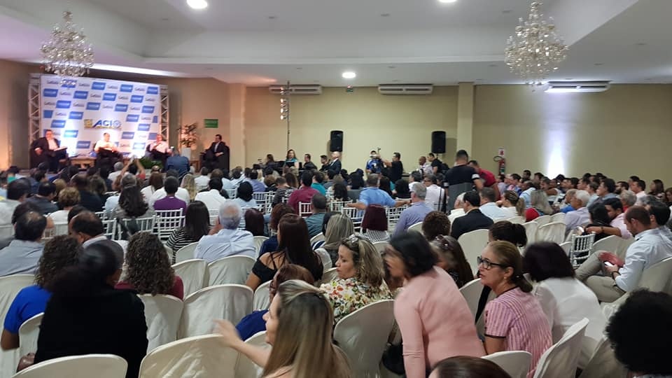 Em Três Lagoas, painel com candidatos ao governo de MS atrai 700 pessoas Em Três Lagoas, painel com candidatos ao governo de MS atrai 700 pessoas
