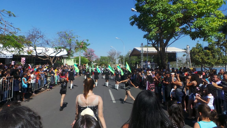 Desfile Cívico de 7 de Setembro atrai mais de 2 mil pessoas à Lagoa Maior
