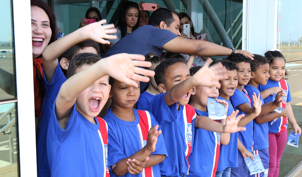 Alunos da Escola Municipal “Gentil Rodrigues Montalvão” conhecem Aeroporto de Três Lagoas