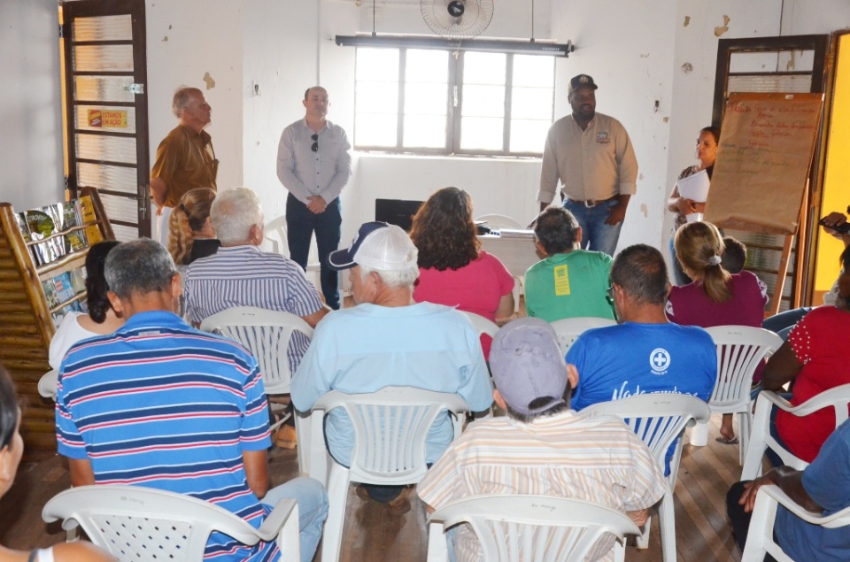 Secretário Municipal de Meio Ambiente visita Assentamento 20 de Março e garante apoio aos produtores rurais