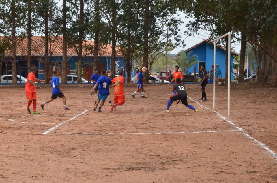 SEJUVEL realiza torneio de futebol e lazer para moradores do Distrito Vera Cruz e zona rural