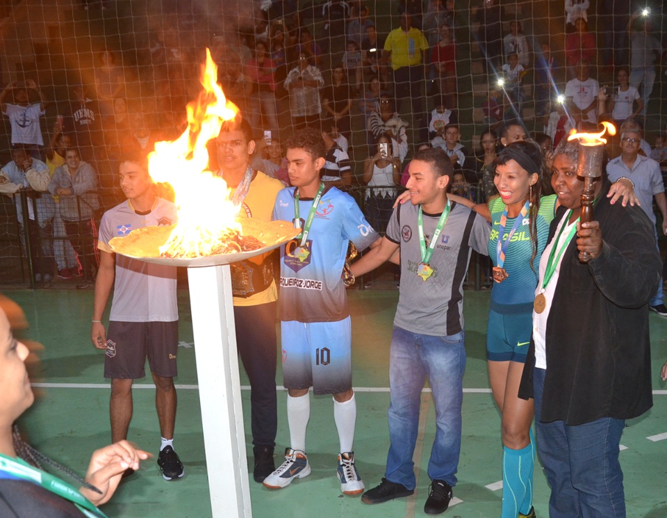 SEJUVEL homenageia atletas três-lagoenses classificados para os Jogos Brasileiros Escolares