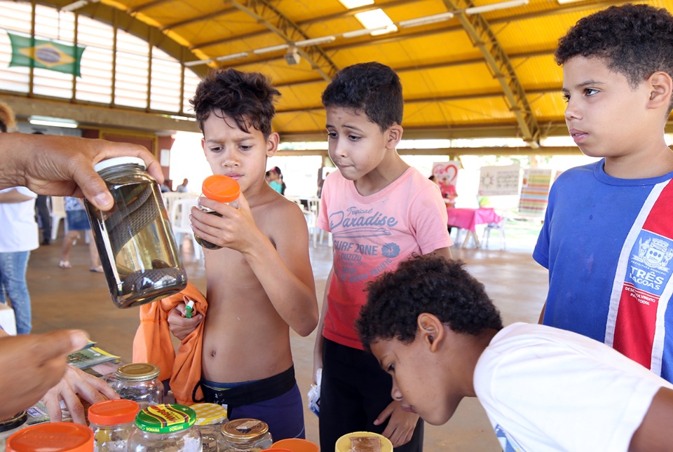 Ações do programa “Saúde na Comunidade” são levadas às famílias do Jupiá Ações do programa “Saúde na Comunidade” são levadas às famílias do Jupiá