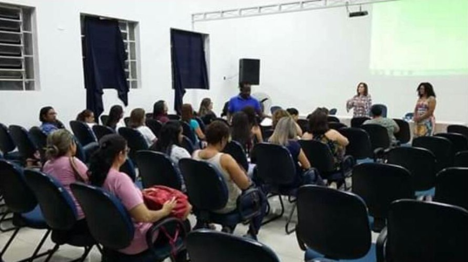 Professores de Arte da REME de Três Lagoas participam de formação Étnico-Racial Professores de Arte da REME de Três Lagoas participam de formação Étnico-Racial