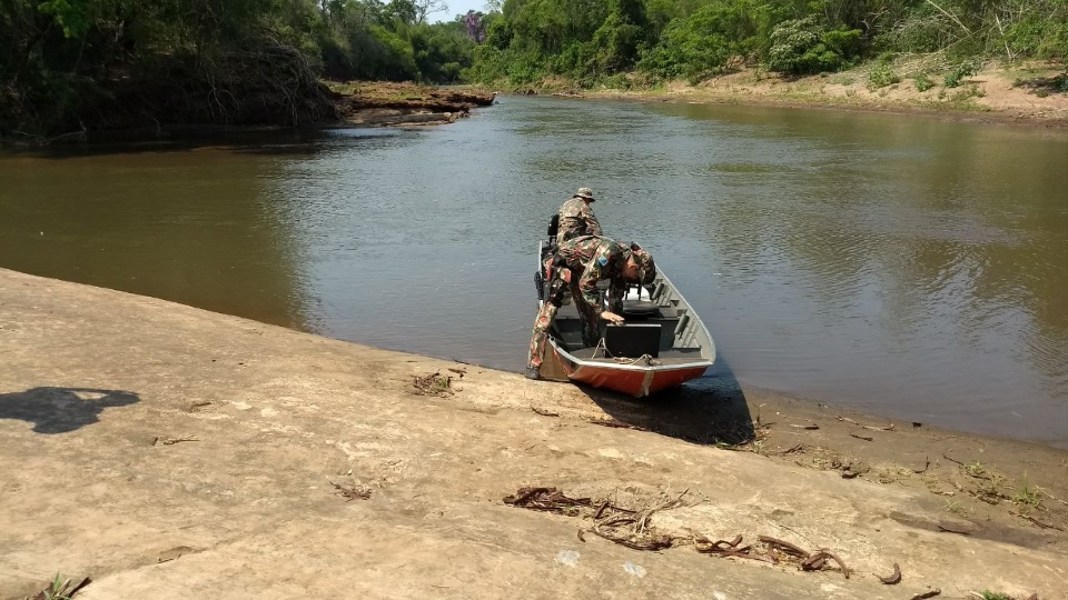 Piracema se inicia com fiscalização nos rios da Bacia do Paraná Piracema se inicia com fiscalização nos rios da Bacia do Paraná