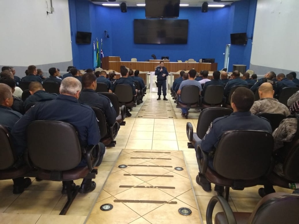 Comandante do 2° BPM realiza formatura geral com a tropa Comandante do 2° BPM realiza formatura geral com a tropa