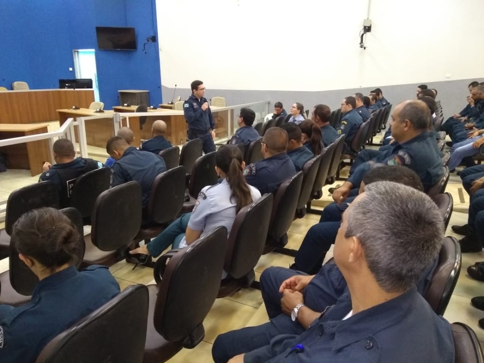 Comandante do 2° BPM realiza formatura geral com a tropa Comandante do 2° BPM realiza formatura geral com a tropa