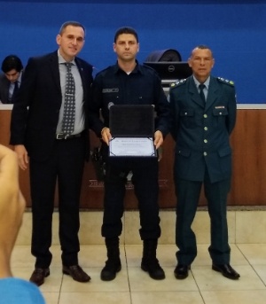 Câmara homenageia militares em sessão solene