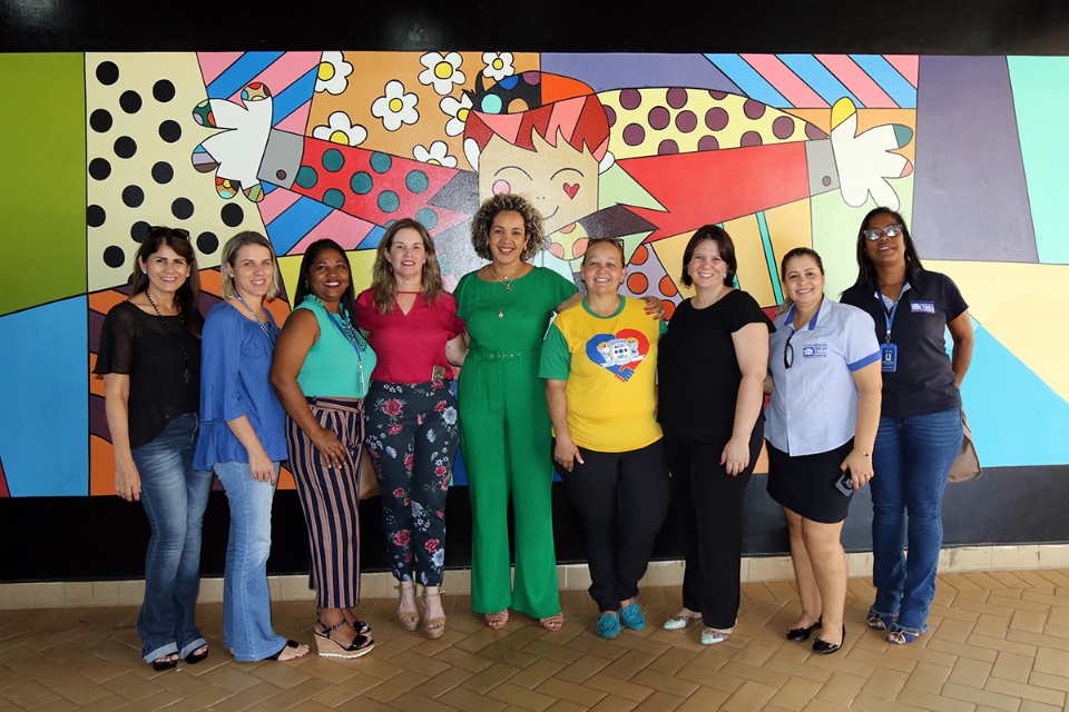 Reforma do CRASE “Coração de Mãe” é entregue aos servidores e às crianças e adolescentes Reforma do CRASE “Coração de Mãe” é entregue aos servidores e às crianças e adolescentes