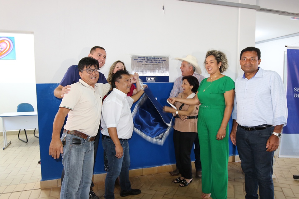 Reforma do CRASE “Coração de Mãe” é entregue aos servidores e às crianças e adolescentes Reforma do CRASE “Coração de Mãe” é entregue aos servidores e às crianças e adolescentes