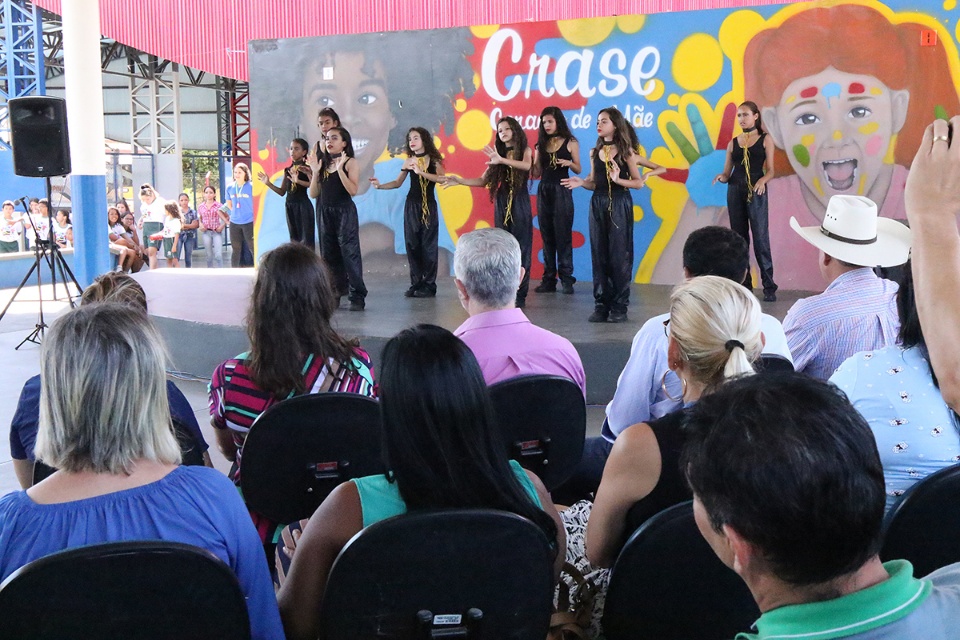 Reforma do CRASE “Coração de Mãe” é entregue aos servidores e às crianças e adolescentes Reforma do CRASE “Coração de Mãe” é entregue aos servidores e às crianças e adolescentes